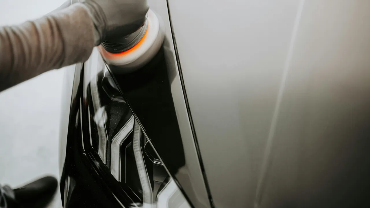 Multi-stage machine polishing removing swirl marks before a coating